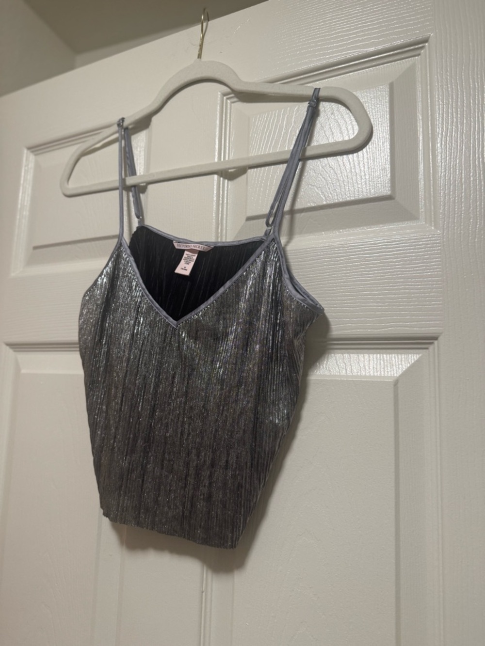 Victoria’s Secret Silver Shimmer Pleated Cami - Picture 5 of 10